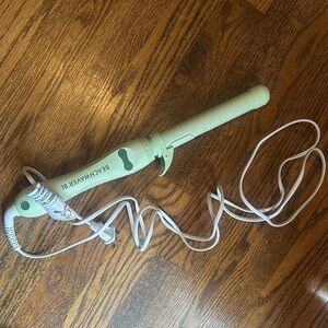 The Beachwaver Co. Mint Green Curling Iron